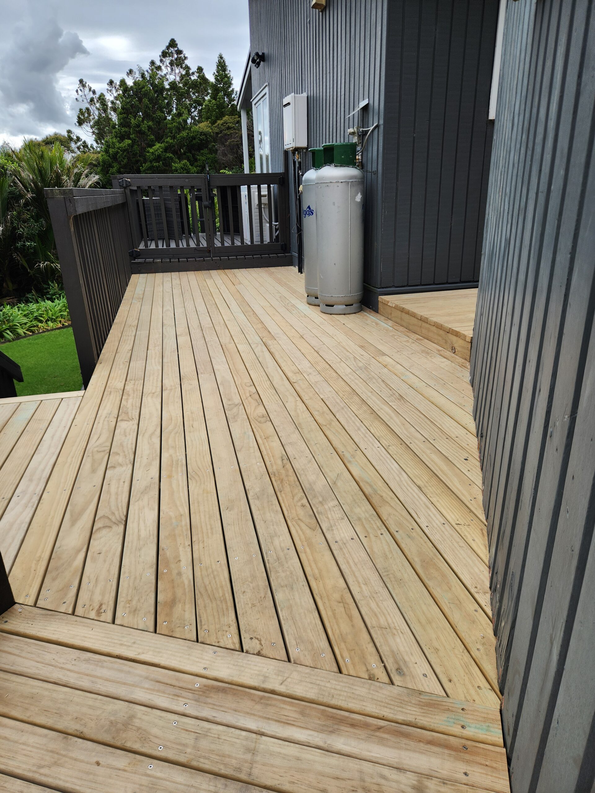 Decking Henderson